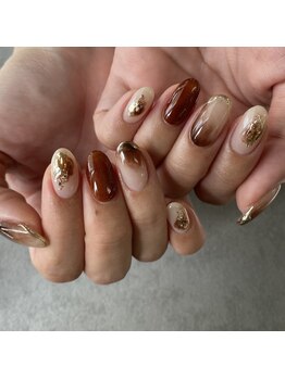 ネイルアンドアイラッシュ アウラ(AURA)/ブラウンニュアンス