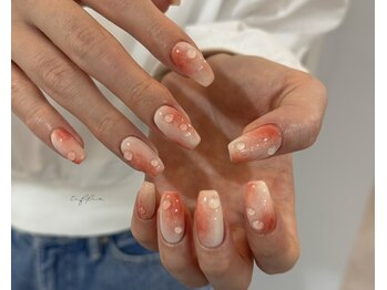 ネイルサロン ティフィン(tiffin)/~みずみずしいモモ風~