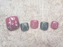 コキーユ(Coquille)/フット　キラフラッシュネイル