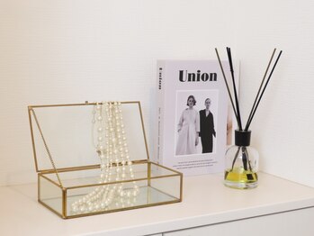 ユアスタイル(Your Style)の写真/駅から近く利便性の良いサロンです。ゆったりとした空間で診断時間は1組限定!落ち着いた環境で診断できます