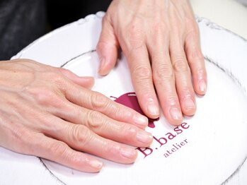 B.base atelier/◆ハンドケア（After）