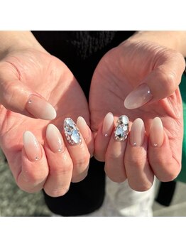 モモネイルズ(Momo Nails)/ベビブーマー