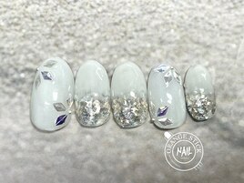 ホワイトネイル