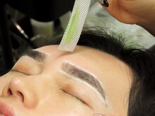 眉毛の匠/ワックスで清潔感を