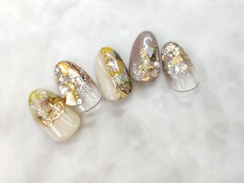 秋カラーのニュアンスネイル