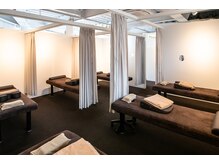 あおば整体院 竹の山店/竹の山店の施術室の様子！