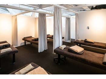 あおば整体院 竹の山店/竹の山店の施術室の様子!