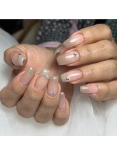 リノ(Lino)/大人シンプルネイル