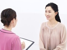 インフェイシャス仙台藤崎店の雰囲気（目もとのお悩みや仕上がりのご希望をしっかりとカウンセリング）