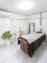 【光脱毛/WAX脱毛】doucek beauty/脱毛ベッド２