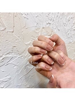 フレンチネイル