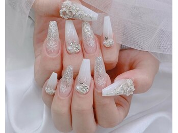 ロカネイル(ROKA NAIL)/パーツつけ放題★深夜営業★