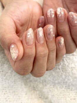 キラキラ箔ネイル