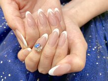 サロンドフォーエイチ(salon de 4H)/ウェディングネイルはぜひ4Hへ♪