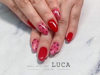 ネイルアトリエルカ(nail atelier LUCA)/M-586 レッドドットホロネイル