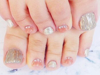 フラッシュネイル SORIO宝塚店/フット◇ア-トコ-ス