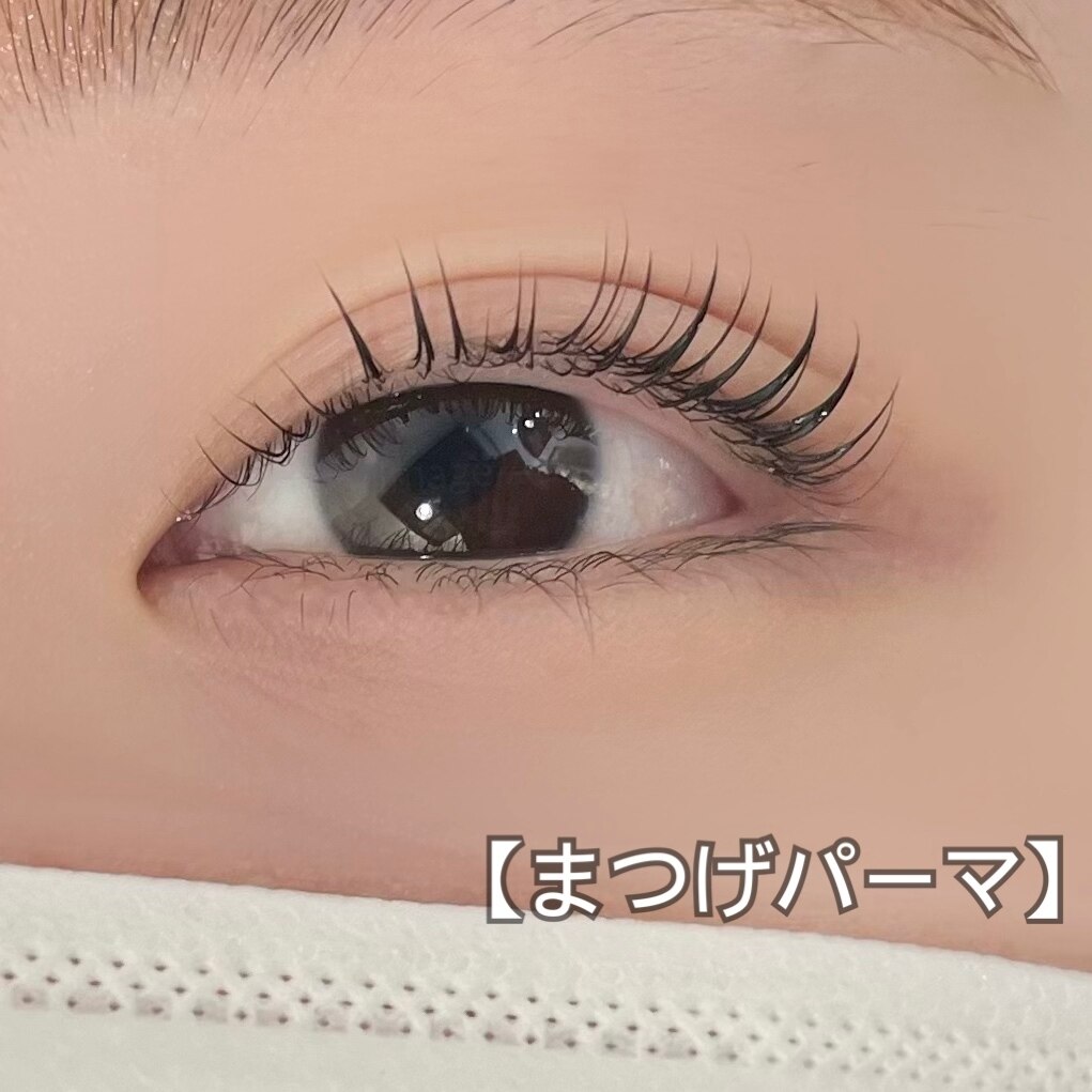 【当店2回目以降の方】まつ毛パーマ \4480 ※土日祝日＋500円