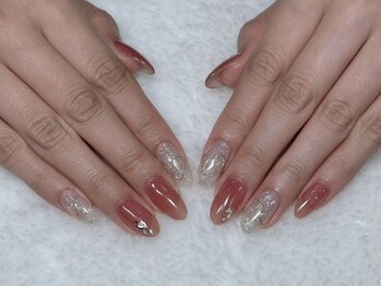 インプレス 鶴見店(Impress)の写真/綺麗め王道デザインが好評♪丁寧なネイルケア・美フォルムで差がつく☆存在感あふれるシンプルネイルを*