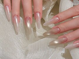 キラキラネイル