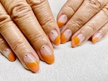 レアレアネイル(Lealeanail)/【パラジェル】斜めフレンチ