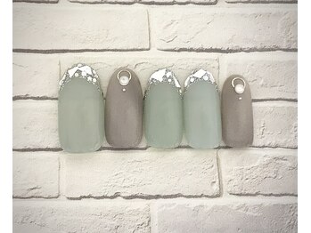 カラン 焼津店(CALIN)/ガラスフレンチ×マグネット