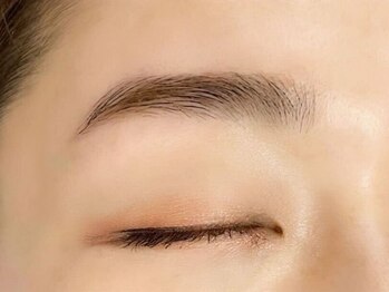 リッコ(ricco)の写真/目元の印象を決める眉毛！お顔の印象が決まると言われる眉をプロの手でお顔の骨格に合わせてデザイン♪