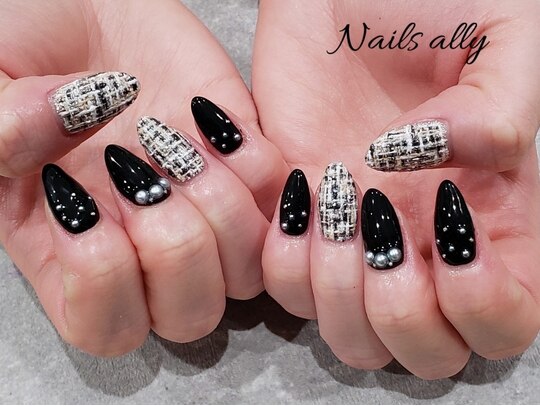 2025年冬】ブラック ツイードのネイルデザイン集｜人気順  