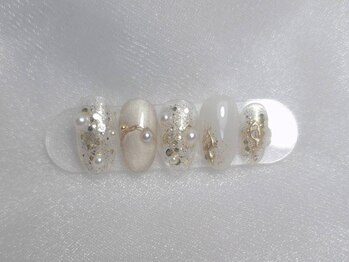 ネイルバイピヌ(nail by pinu)/定額デザインアートコース