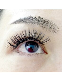 ラクトゥール(Lacteur)/3Dボリュームラッシュ140束