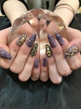 エスフィーネイルサロン ブリーユ(Esfy nailsalon Brille)/強めパープルネイル