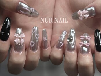 ヌアネイル(NUR NAIL)の写真/ストーン/ビジュー/ホログラムなど、新パーツを豊富にご用意♪SNSで話題のデザインをNUR NAILで叶えます☆