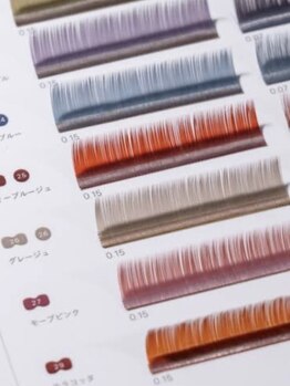 アイハーブ(Eye Herb)の写真/Miss eye d'orの12色のカラーエクステをご用意☆ブラウン系だけでも3色のカラー展開♪＋1500円で変更可能◎