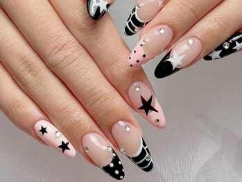 クイーンズネイルサロン(Queen's nail salon)/持ち込みデザイン/やり放題