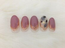 ネイルズ ラ ブリーサ(nails La Brisa)/シンプルにゴージャス☆【7700】
