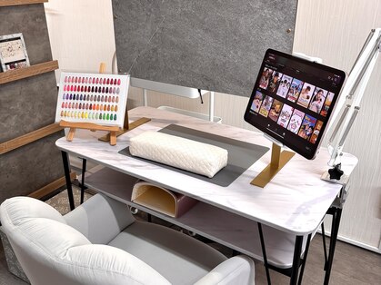 アールネイルドットコム(R*NAIL.com)の写真