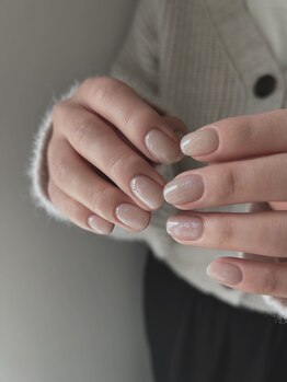 アンヴィ(Anvie)/4月の定額デザイン