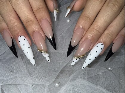 nail salon Ravilissの写真