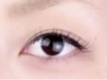 フォンテーヌブロー 鞍月店(Fontaine Brow)/エクステ 片目50本＊正面