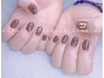 ニゴサロン(25Salon)/