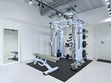 今の時代はダイエットも楽しく★白基調の可愛い空間で楽しく！