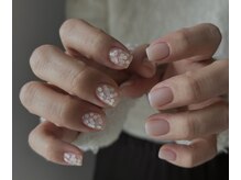 アンヴィ(Anvie)/4月の定額デザイン