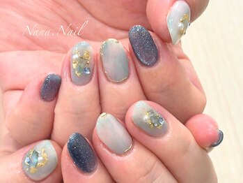 ナナネイル(Nana.Nail)/くすみブルー×天然石ニュアンス