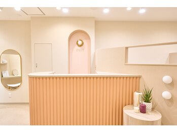 ニュイ 中野店(nuit)/白を基調とした落ち着いた雰囲気