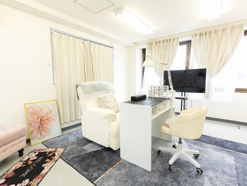 広々な空間で丁寧な施術♪