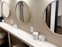 エヌモエアイラッシュ(N,moe Eyelash)の雰囲気（パウダースペースもご用意しております♪）