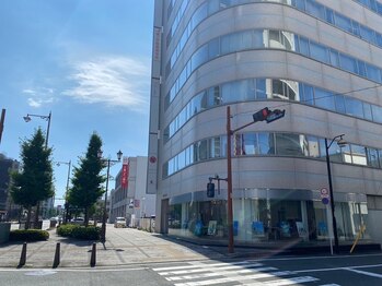 ブルー 豊橋店(BLV)/豊橋駅東口より徒歩7分