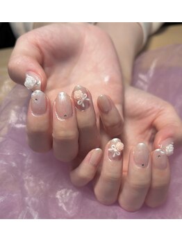 ガーリーネイル