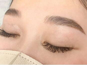 モアーナ ビューティールーム(MOAHNA beauty room)の写真/【ハリウッドブロウリフト¥5980】でイマドキ眉毛に!眉WAX・アイブロウスタイリングパーマなしもご用意♪