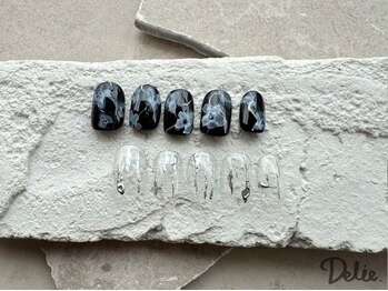 デリエ(Delie)/HAND ASYMMETRY