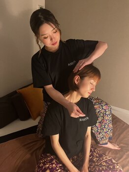 アジエスタ 那覇国際通り店(ASIESTA)の写真/《ツライ首肩コリに◎》凝り固まったガチガチの首や肩をじっくりほぐす至福のひと時をご体感ください♪
